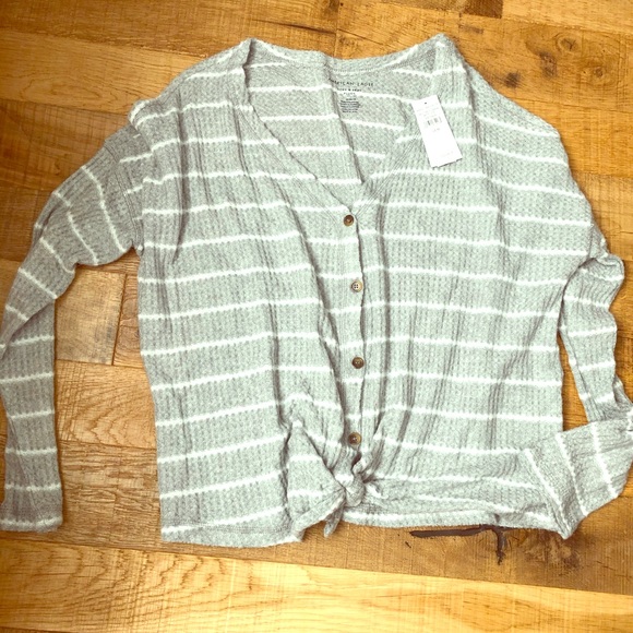 AE Tie front plush top - Picture 1 of 3